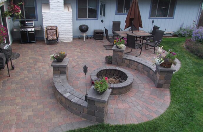 Stonescapes-Houston TX Landscape Designs & Outdoor Living Areas-We offer Landscape Design, Outdoor Patios & Pergolas, Outdoor Living Spaces, Stonescapes, Residential & Commercial Landscaping, Irrigation Installation & Repairs, Drainage Systems, Landscape Lighting, Outdoor Living Spaces, Tree Service, Lawn Service, and more.